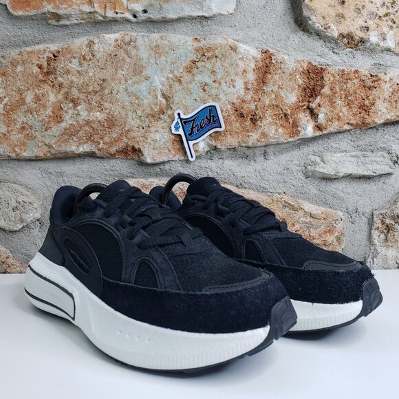 Under Armour Phantom 4 Luxe Sneaker Men's 8 / Womens 9.5 Black/White NEW - Picture 1 of 13